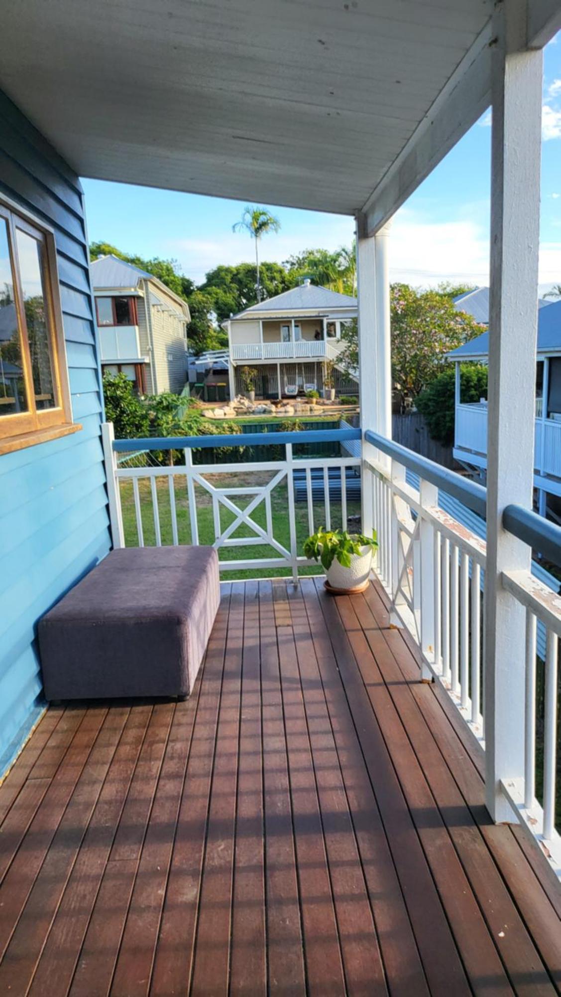 Urban Riverside Rest Brisbane Exterior photo
